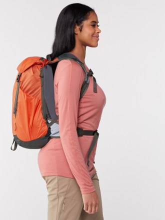 womens hiking backpack