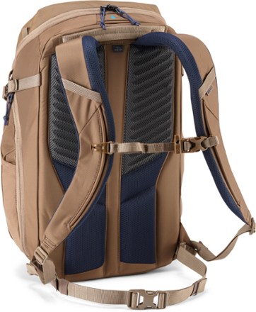 REI Co-op Ruckpack 28 Recycled Daypack - Men's 1
