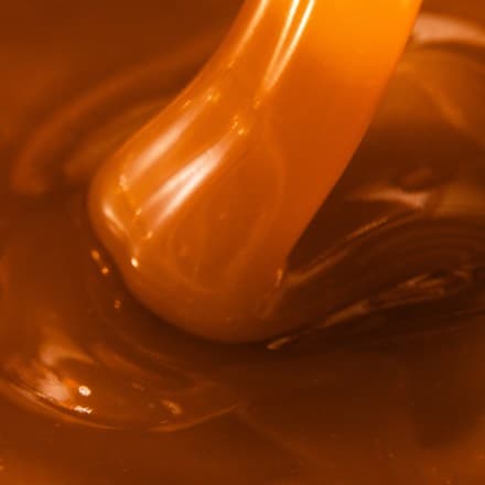 UNREAL Dark Chocolate Caramel Peanut Nougat Bars 4