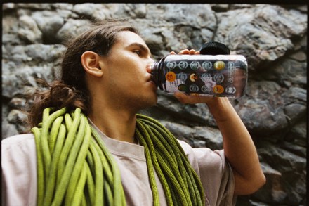 THE GEOPROJECT National Parks - Botella De Agua De Plástico Con Calcomanías Impermeables, Peso Ligero Y Tapa De Boca Ancha, 32 Onzas