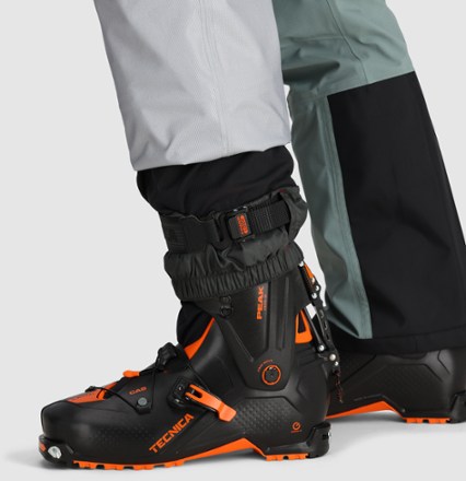 Outdoor Research x Arcade Belts Carbide Bib Snow Pants - Men's 9