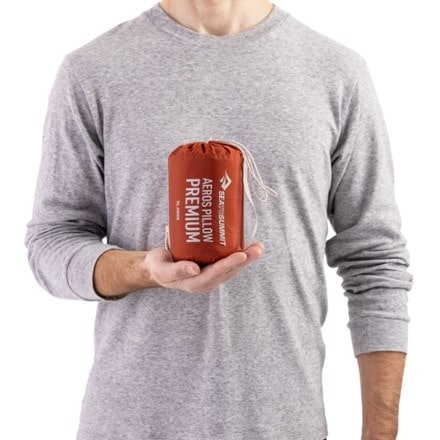 Sea to Summit Aeros Premium Pillow 3