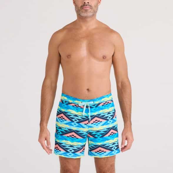 On Body Image of color Geo Gradient/Aqua