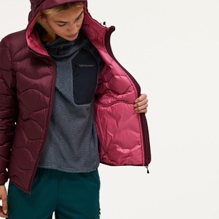 Peak Performance Helium Down Hood Jacket - Women's 7