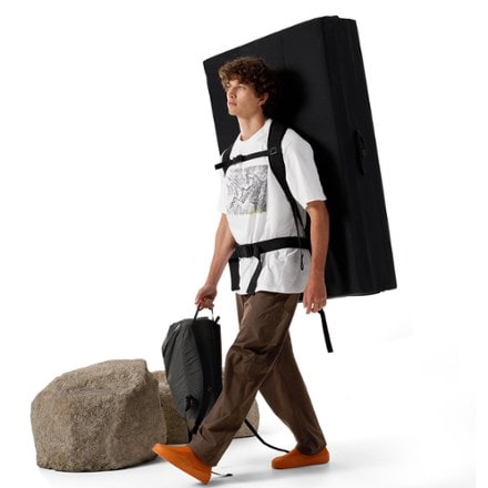 Arc'teryx Konseal 15 Pack 6