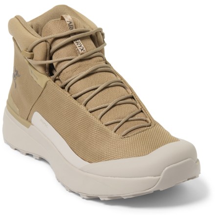 Arc'teryx Kopec Mid GTX Hiking Boots - Men's 3/4 view