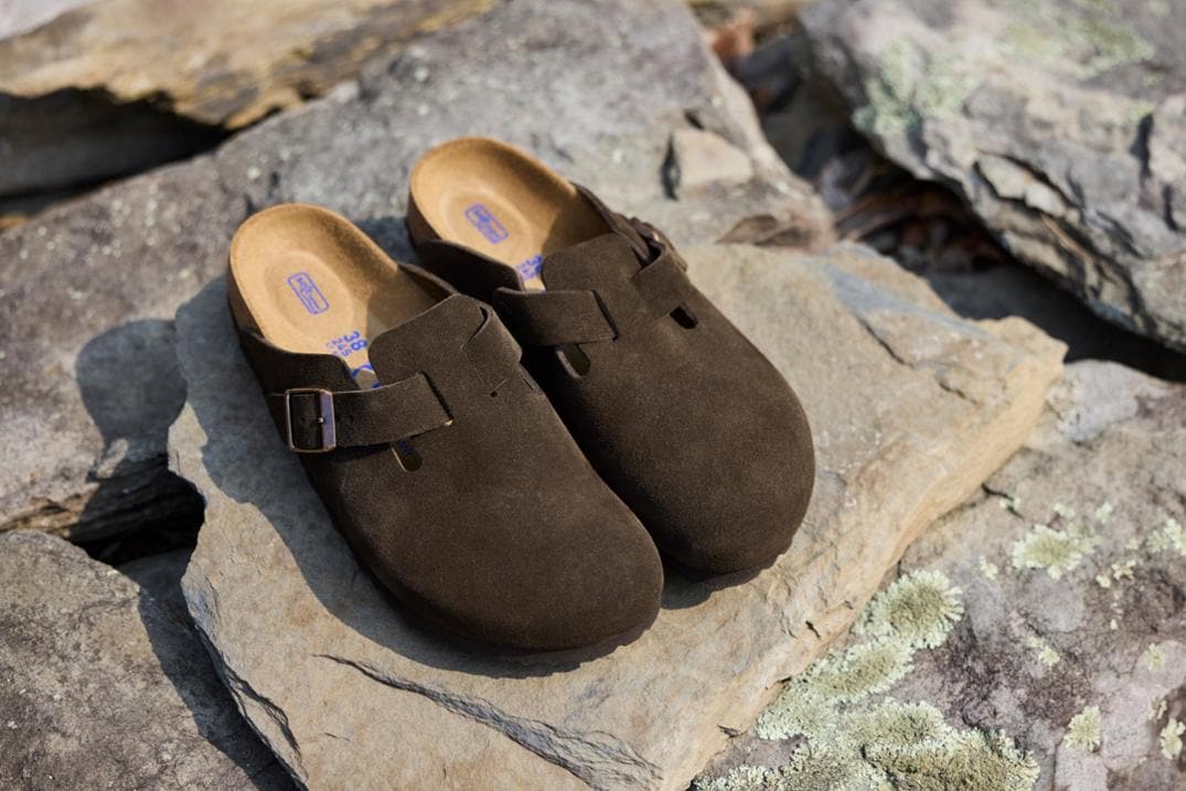 Location Image for Boston Soft Footbed Clogs - Women's