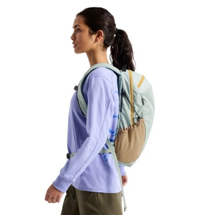Arc'teryx Mantis 16 Pack 5