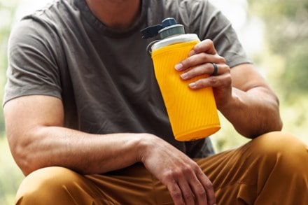 Location Image for Flux Water Bottle - 32 fl. oz.