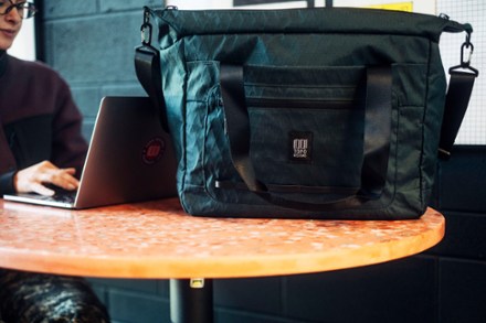 Location Image for Global Pro Travel Tote