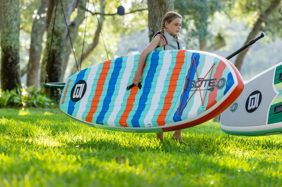 Location Image for Kids' FlowRider Aero Inflatable Paddle Board with Paddle - 8'