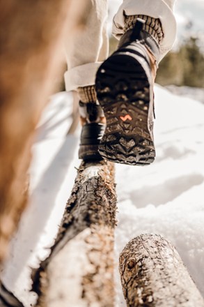 Location Image for Whitetail Mid Boots - Men's