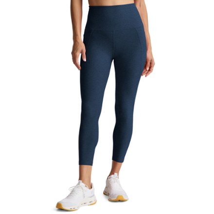 Beyond Yoga Out of Pocket High-Waisted Capri Leggings - Women's 0