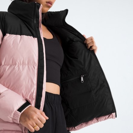 The North Face 1996 Recycled Retro Nuptse Down Jacket - Women's 4