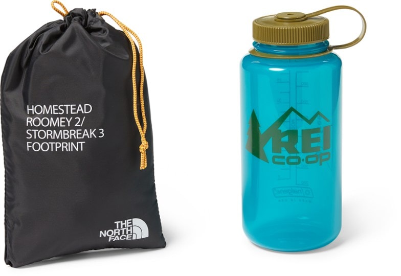 Castor Grey (water bottle not included)