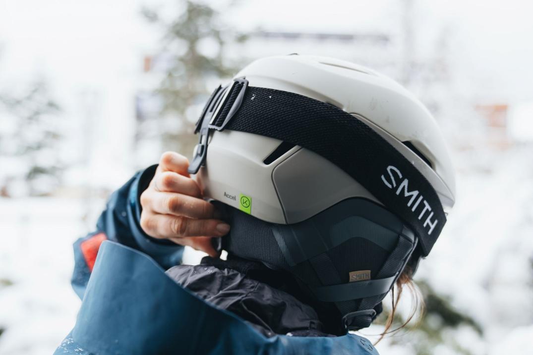 Location Image for Accel Mips Snow Helmet