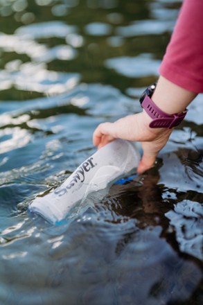 Location Image for Squeeze Water Filtration System with Cnoc Premium 1-Liter Bottle