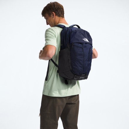 north face backpack surge 1 The Surge, Tin Grey Dark Heather/TNF Black-NPF, OS : Electronics tablet and documents The North Face Surge -