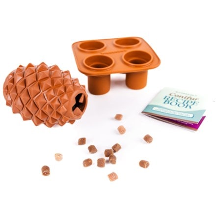 Wilderdog The Conifur Enrichment Toy 0