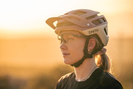 Location Image for Forefront 2 MIPS Bike Helmet