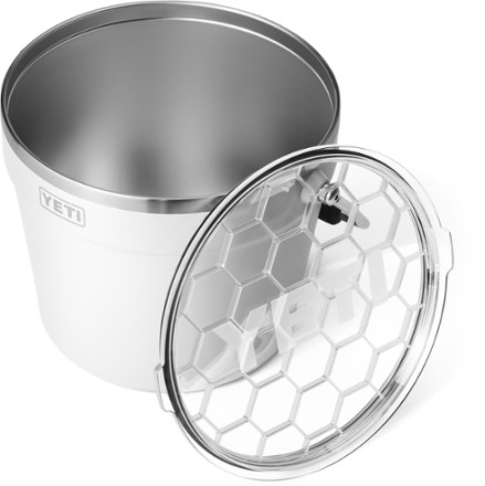 YETI Rambler Insulated Beverage Bucket 6