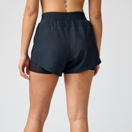 Brooks Dash 2-in-1 Shorts - Women's 1