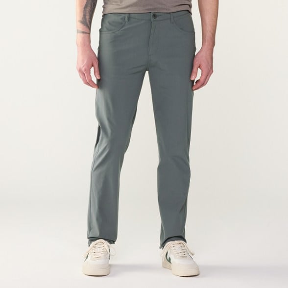 Vuori Men's Meta Pant Dark Oregano / 34 Vuori Men's Meta Pant Dark Oregano / 34