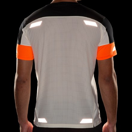 Brooks Run Visible T-Shirt 2.0 - Men's 5