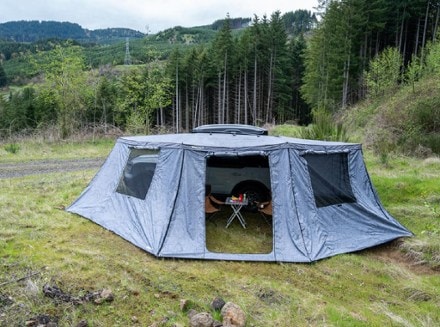 Yakima OverNOut 270 XL Full Wall Kit - RH Awning not included