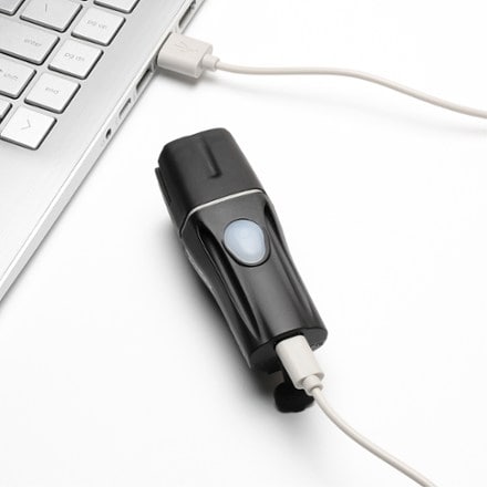 Cygolite Streak 600 Headlight and Hotshot 120 Taillight USB-C Bicycle Light Set 5
