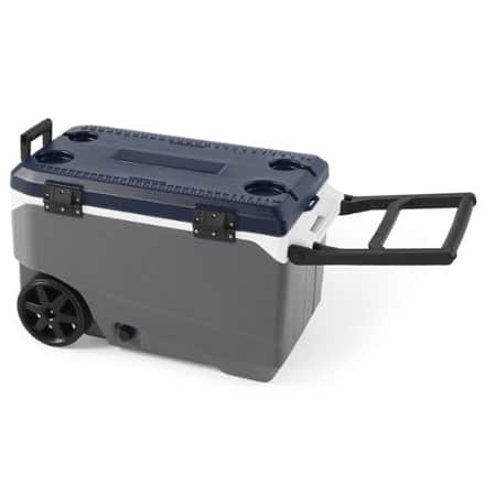 Igloo MaxCold Latitude 90-Quart Roller Cooler 3