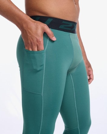 2XU Motion Compression Tights - Men's 3