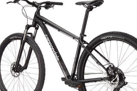 Cannondale Trail 7.1 Mountain Bike 8