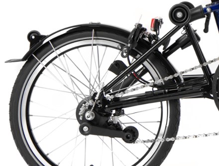 Brompton Electric C Line Explore Folding Bike - Mid 3