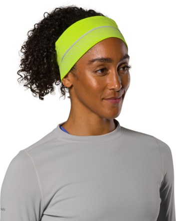 Nathan HyperNight Reflective Headband 6