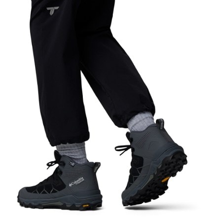 Columbia Peakfreak Titanium OutDry Mid Hiking Boots - Women's 9