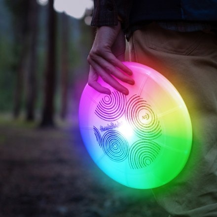 Nite Ize Flashflight LED Light-Up Flying Disc 8