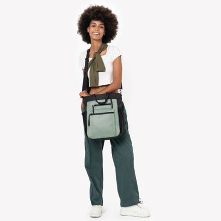 Sherpani Soleil AT Bag - Women's 6