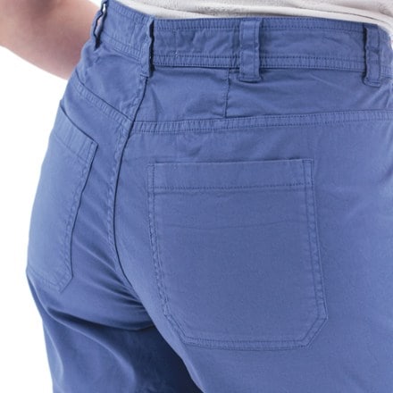 Aventura Halifax Stretch Chino Shorts - Women's 5