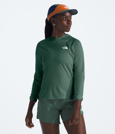The North Face Sunriser Hoodie - Women's 1