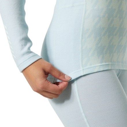 Helly Hansen LIFA Merino Midweight Graphic Base Layer Crew Top - Women's 5