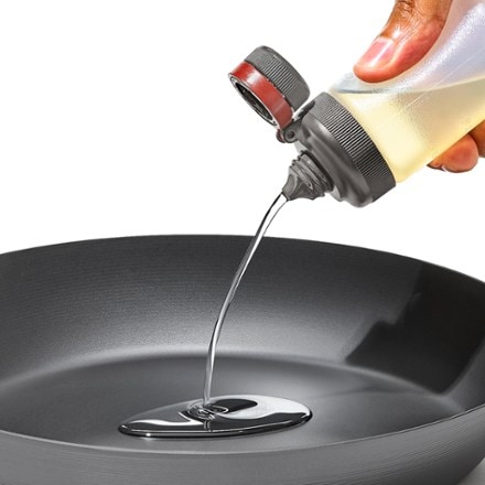 OXO Outdoor Leakproof Squeeze Bottle Set 8