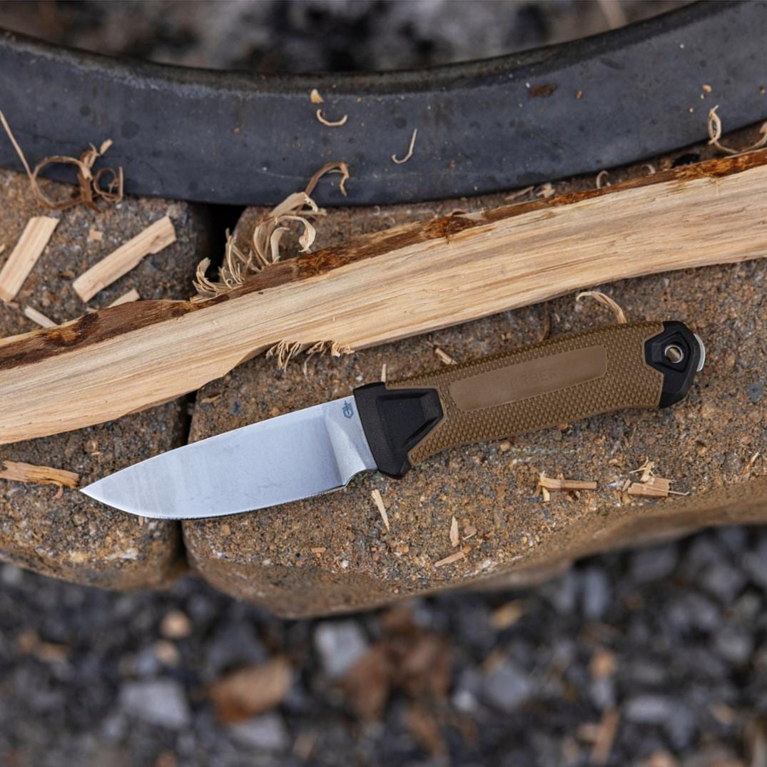 Location Image for StrongArm Camp Fixed Blade Knife with Multi-Mount Molle Sheath