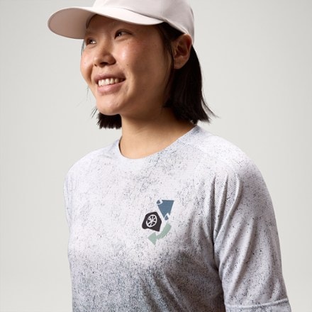 Endura Singletrack Print Bike T-Shirt - Women's 4