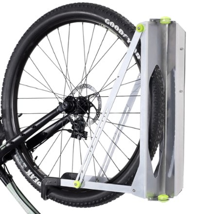 Delta Cycle Heavy-Duty Pivot Rack 3