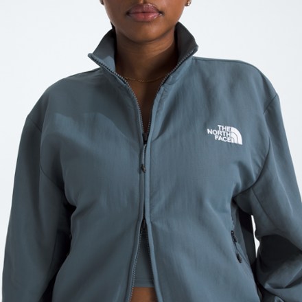 The North Face Easy Wind Jacket - Women's 4