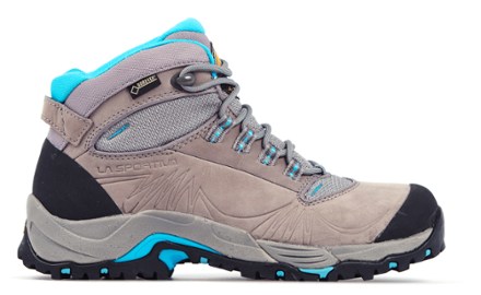 women's trekking boots