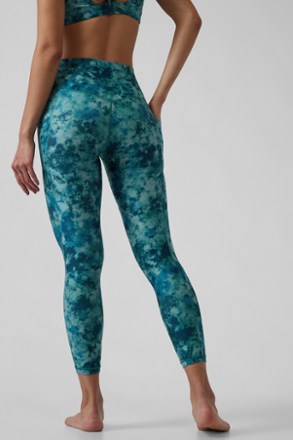 Athleta Salutation Stash Pocket II Printed 7/8 Tights - Women's 6