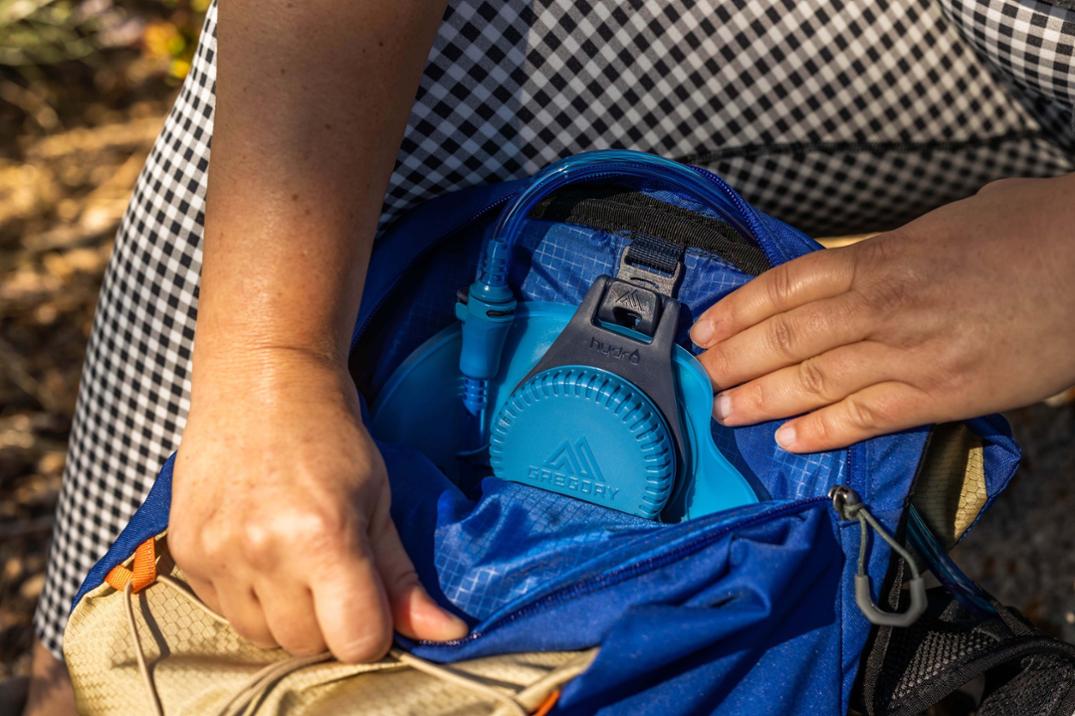 Location Image for Nano 22 H2O Hydration Pack - Closeout - Plus Size