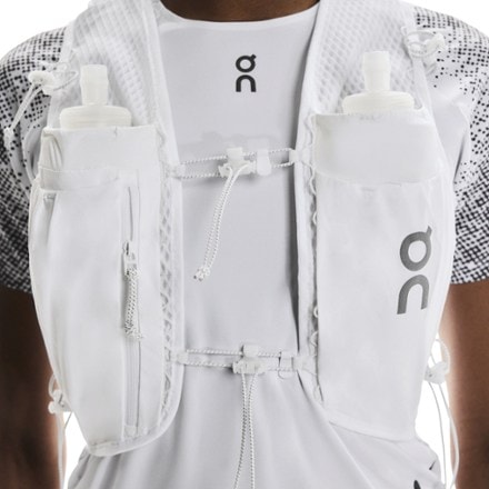 On Ultra Hydration Vest Pro 3